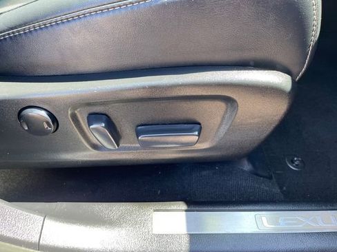 Used 2017 Lexus RX 350 AWD w/ Premium Package image 37