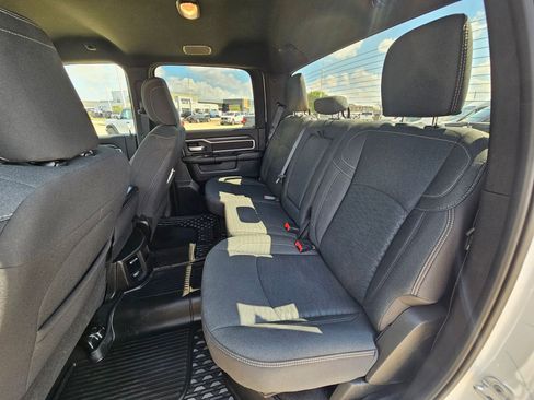 Used 2025 RAM 2500 Lone Star image 27