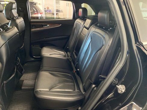 Used 2018 Lincoln MKX Reserve w/ Lincoln MKX Climate Package image 11