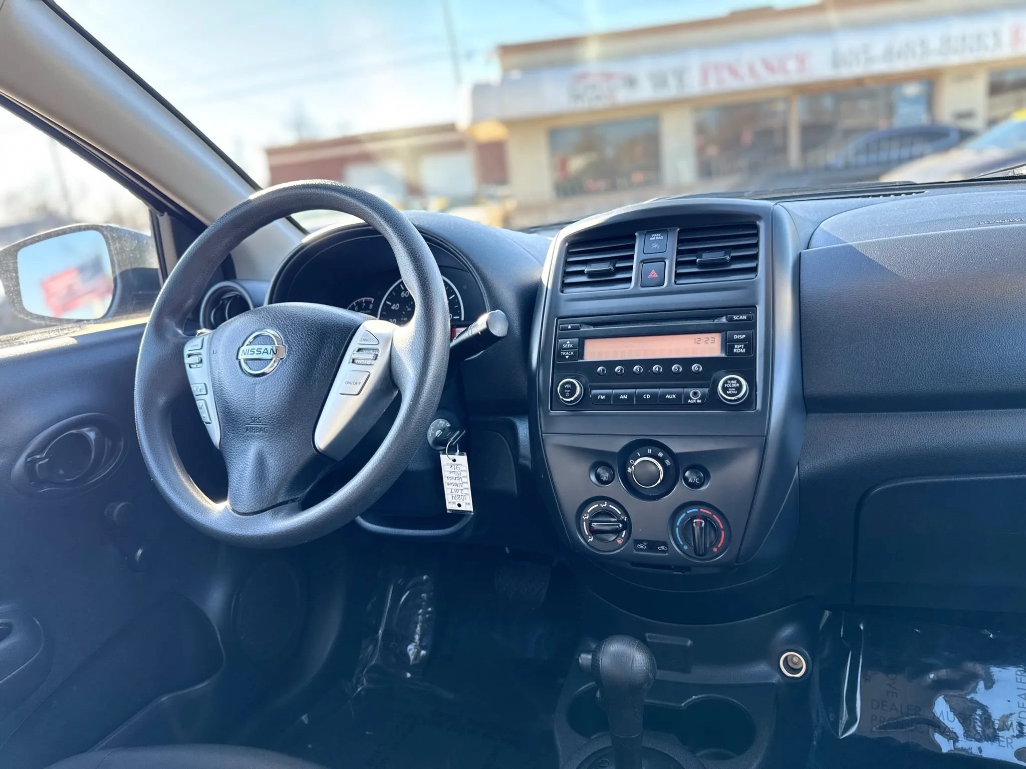 Used 2017 Nissan Versa S Plus FWD image 27