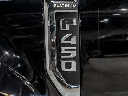 Used 2022 Ford F450 Platinum w/ FX4 Off-Road Package image 55