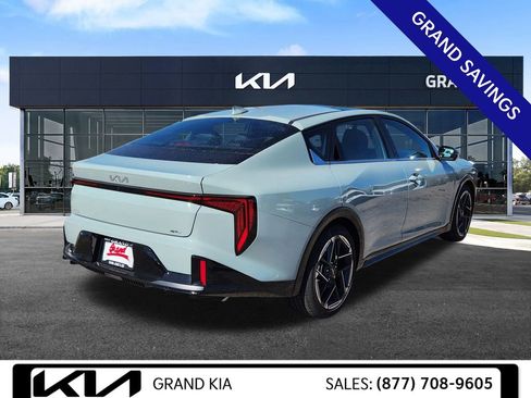 New 2025 Kia K4 GT-Line w/ GT-Line Sunroof Package image 5