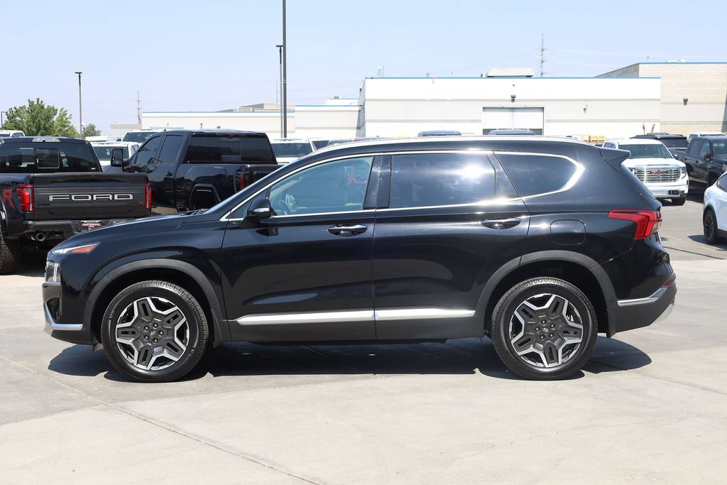 Used 2023 Hyundai Santa Fe Limited w/ Cargo Package AWD/4WD image 3
