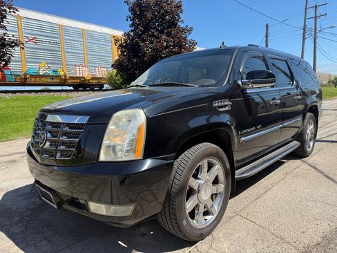 Used 2007 Cadillac Escalade ESV AWD image 7