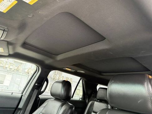 Used 2015 Ford Explorer XLT w/ Equipment Group 202B image 12