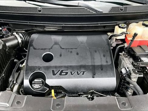Used 2018 Buick Enclave Premium w/ Experience Buick Package AWD/4WD image 9