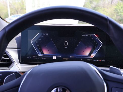 Certified 2024 BMW 430i xDrive Convertible w/ Convenience Package image 41