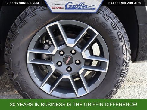 New 2026 GMC Terrain AT4 w/ Convenience Package III AWD/4WD image 25