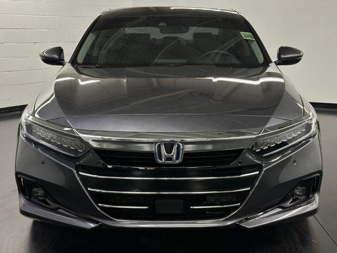 Certified 2022 Honda Accord Touring image 6