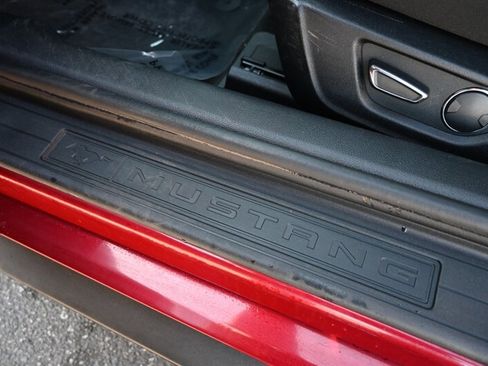 Used 2017 Ford Mustang GT w/ GT Performance Package image 20