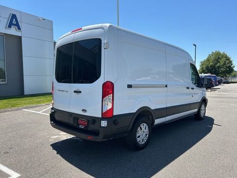 Used 2017 Ford Transit 250 148 Medium Roof w/ Exterior Upgrade Package RWD image 7