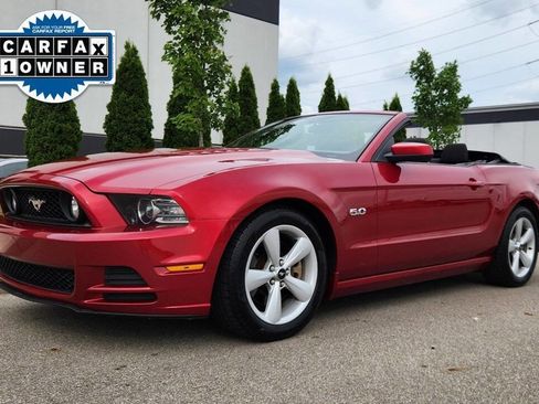 Used 2013 Ford Mustang GT w/ Security Pkg RWD image 1