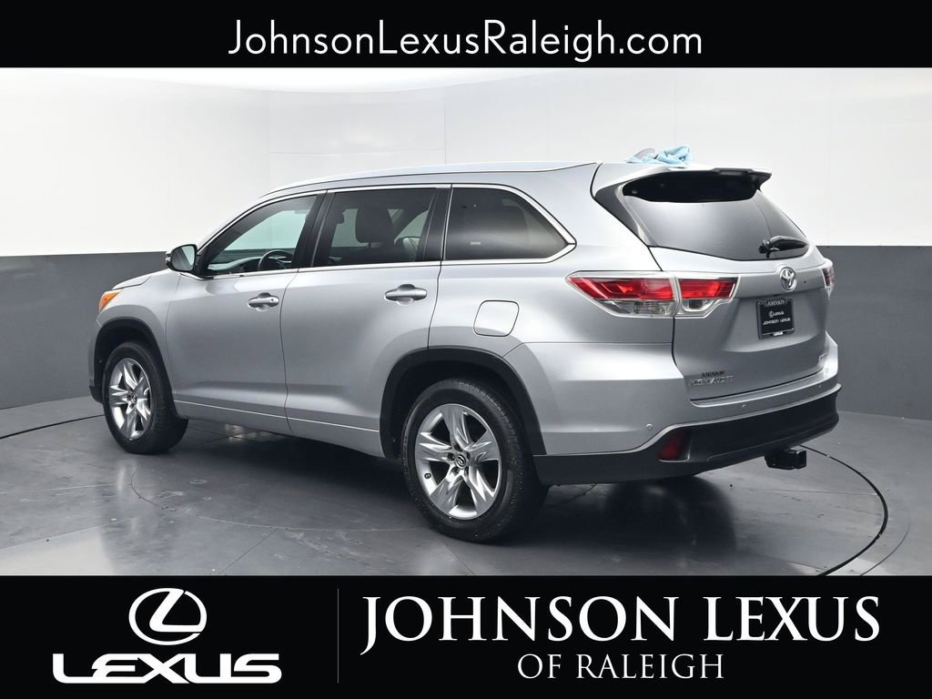 Used 2016 Toyota Highlander Limited Platinum FWD image 7