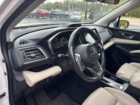 Used 2023 Subaru Ascent Limited image 7