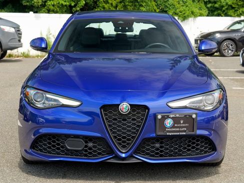 Used 2023 Alfa Romeo Giulia Sprint AWD/4WD image 2