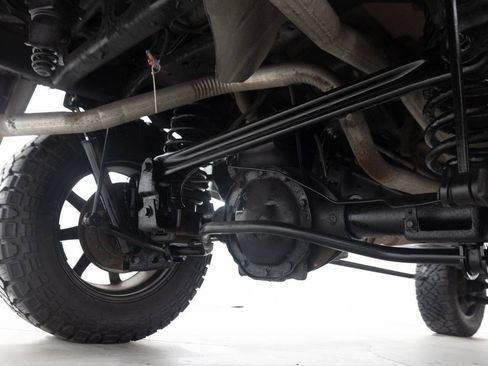 Used 2007 Chevrolet Suburban LT AWD/4WD image 23