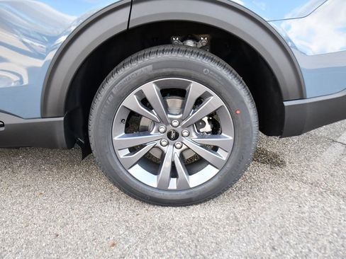 Used 2026 Ford Explorer Active w/ Active Comfort Package image 22