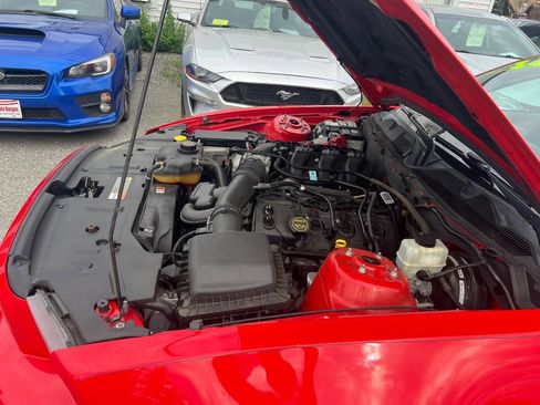 Used 2014 Ford Mustang Coupe RWD image 32