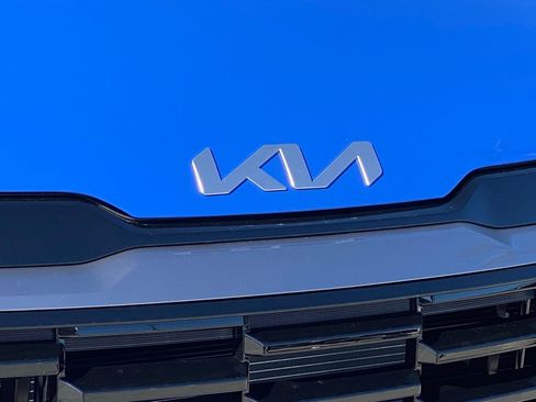 New 2026 Kia Sportage EX FWD image 10