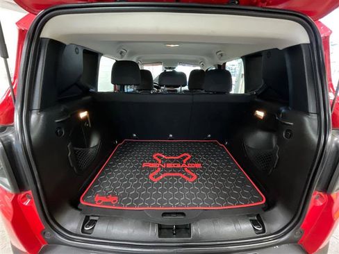 Used 2017 Jeep Renegade Sport w/ Power & Air Group image 20