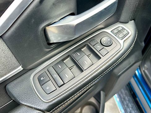 Used 2023 RAM 2500 Big Horn w/ Level 1 Equipment Group image 7