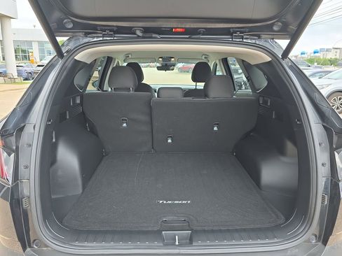 Certified 2023 Hyundai Tucson SEL AWD/4WD image 12