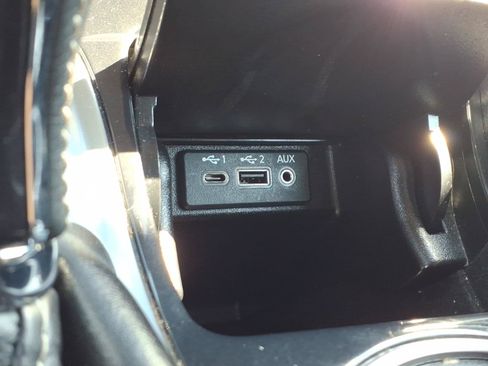 Used 2023 Nissan Maxima SV w/ Floor Mat Group FWD image 18