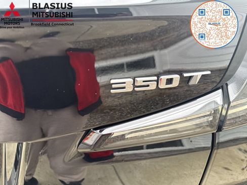 Used 2024 Cadillac XT4 Sport AWD/4WD image 32