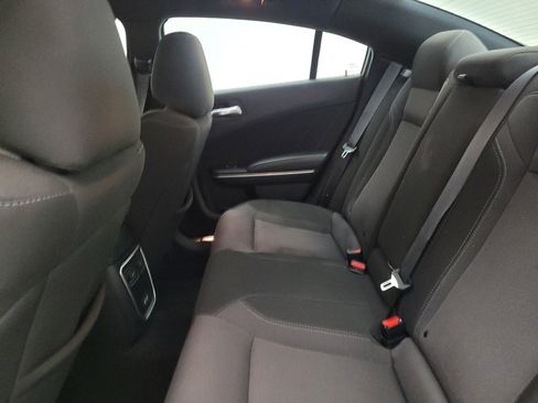 Used 2022 Dodge Charger SXT image 18