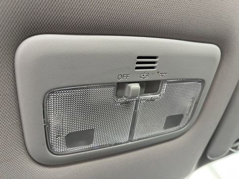 Used 2017 Toyota Corolla LE w/ Carpet Mat Package (TMS) image 19