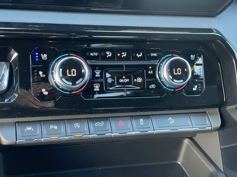 New 2026 GMC Sierra 1500 AT4 image 15