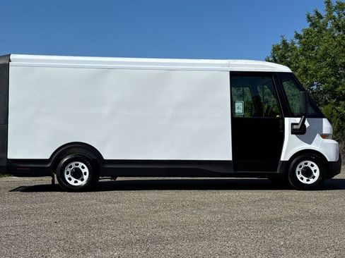 Used 2023 Chevrolet Brightdrop 600 w/ Active Safety Package 2 AWD/4WD image 3