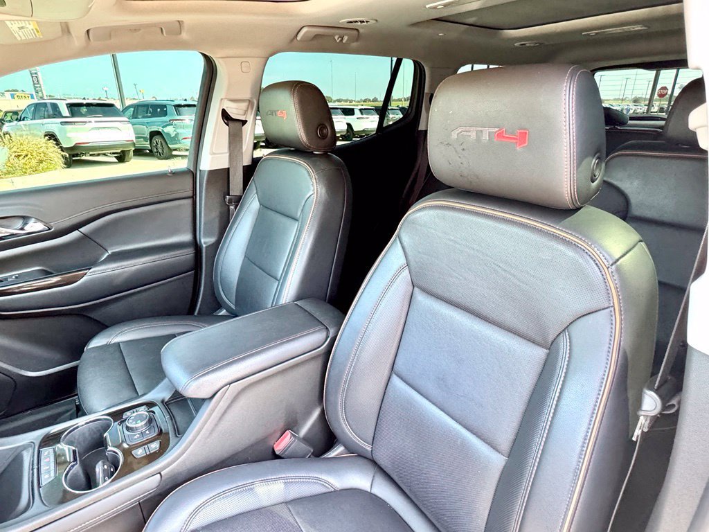 Used 2023 GMC Acadia AT4 w/ Technology Package AWD/4WD image 15