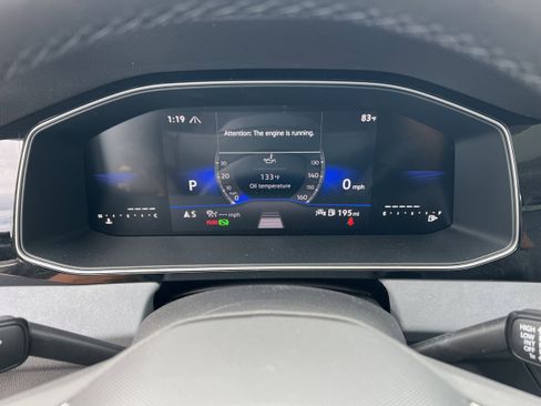 New 2025 Volkswagen Jetta SE image 32