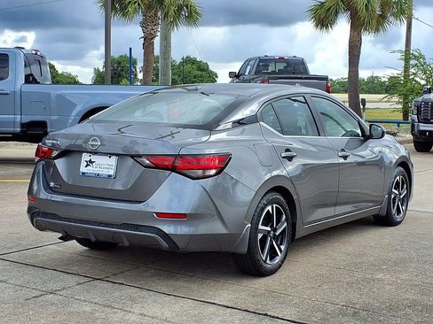 Used 2025 Nissan Sentra SV w/ All-Weather Package FWD image 2