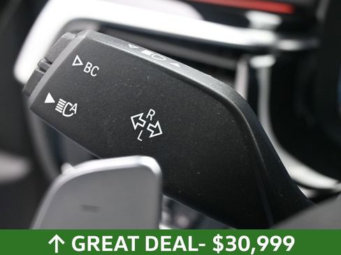 Used 2018 BMW M550i xDrive image 32