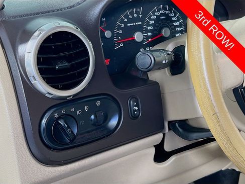 Used 2004 Ford Expedition Eddie Bauer RWD image 10