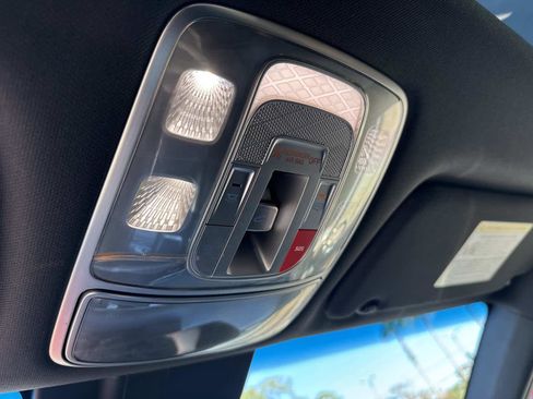 Used 2025 Genesis GV70 3.5T Sport image 32