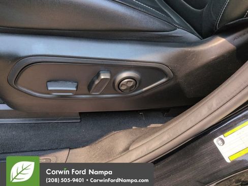 Used 2023 Jeep Grand Cherokee Limited AWD/4WD image 12