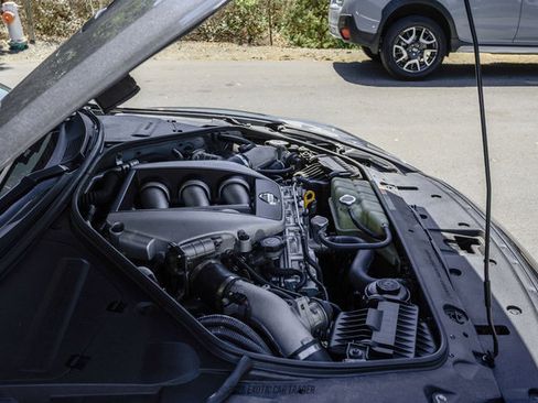 Used 2011 Nissan GT-R Premium AWD/4WD image 23