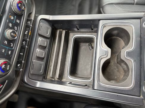 Used 2015 Chevrolet Silverado 2500 LTZ image 21