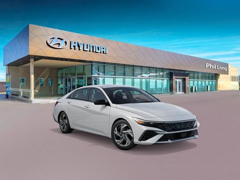 New 2026 Hyundai Elantra N Line FWD image 2