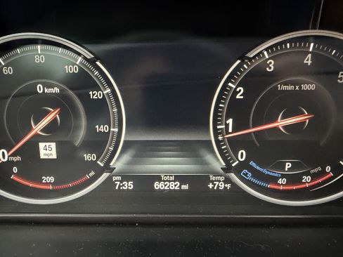 Used 2014 BMW 750Li xDrive AWD/4WD image 14