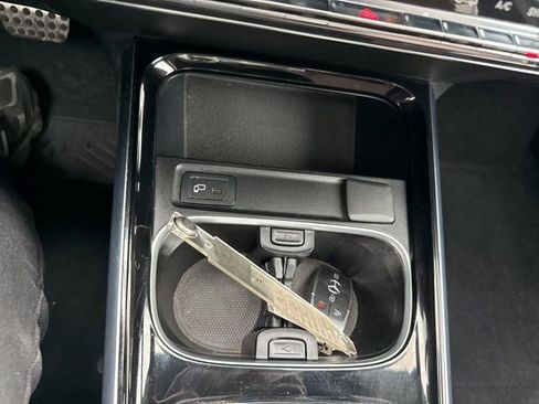 Used 2020 Mercedes-Benz GLB 250 4MATIC image 20