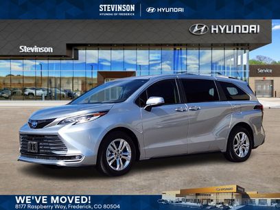 Used 2023 Toyota Sienna Platinum