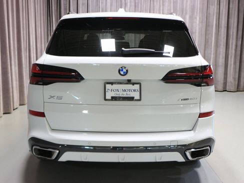 Certified 2024 BMW X5 xDrive40i w/ M Sport Package image 10