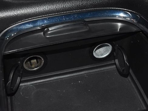 Used 2017 Dodge Grand Caravan GT FWD image 13