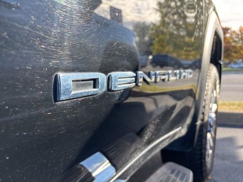 Used 2023 GMC Sierra 2500 Denali image 11