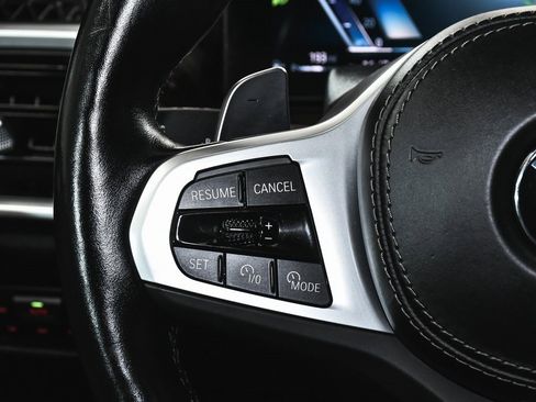 Used 2023 BMW X7 xDrive40i w/ Executive Package image 50