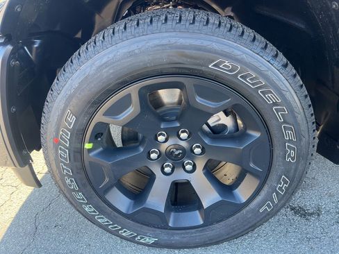 New 2026 RAM 1500 Big Horn AWD/4WD image 10